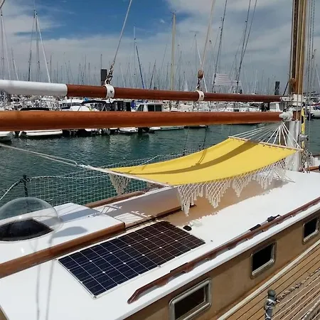 Botel Superbe Vieux Greement A La Rochelle La Rochelle (Charente-Maritime)