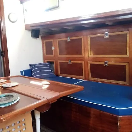 Botel Superbe Vieux Greement A La Rochelle La Rochelle (Charente-Maritime)